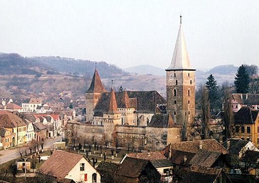 Mosna, the medieval fortress hidden in the heart of Transylvania