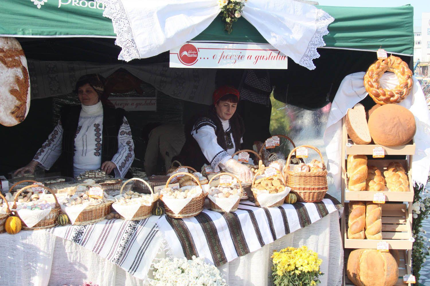 The delicatessen fair, from March 8 to 10 in Sinaia.