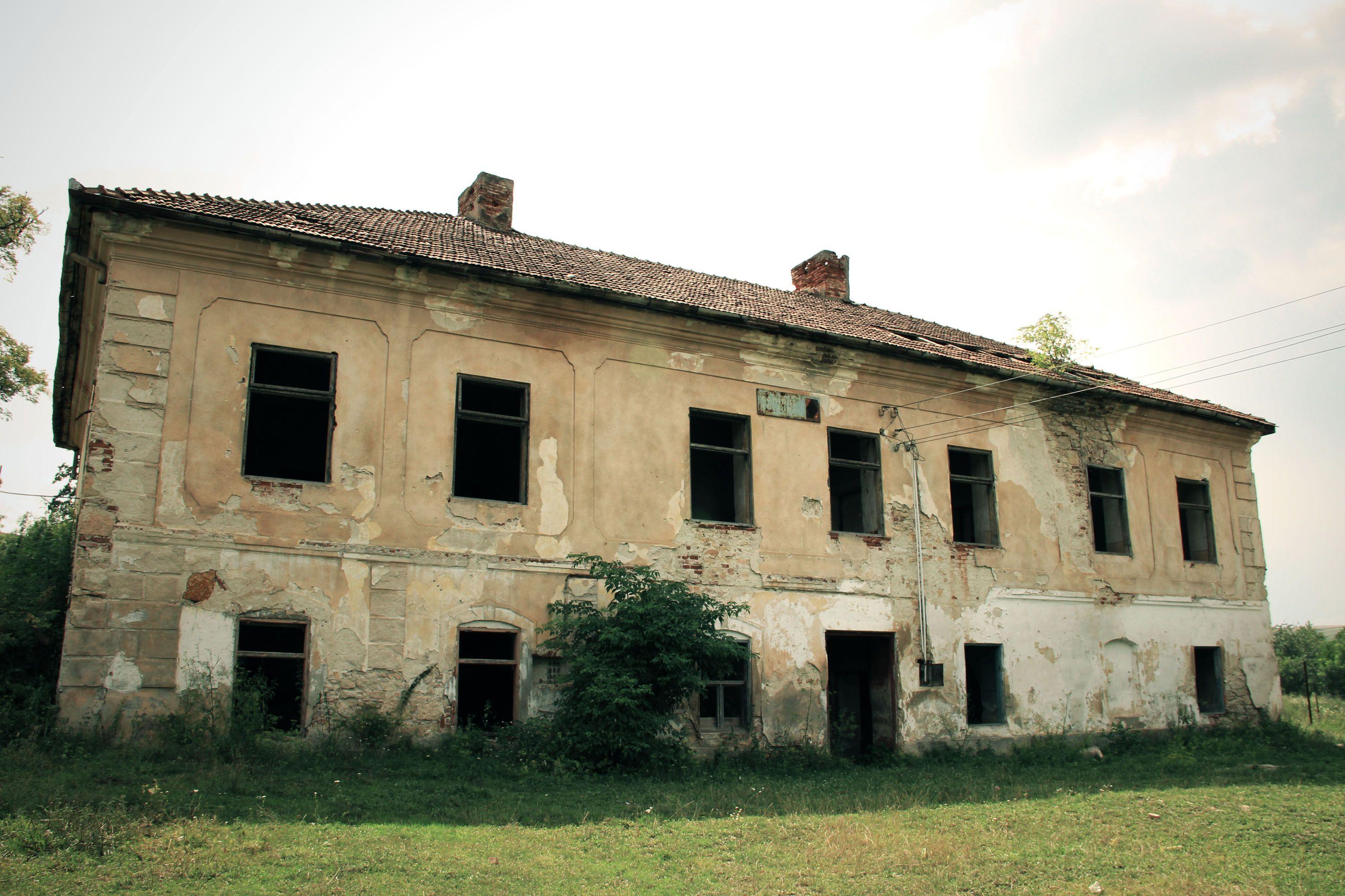 Haller Manor – The Castle from Gârbou